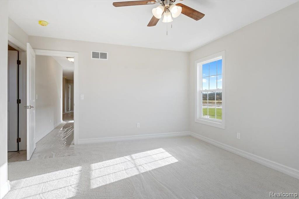 54614 BRENDA Drive, Macomb, MI 48042 — Photo 36