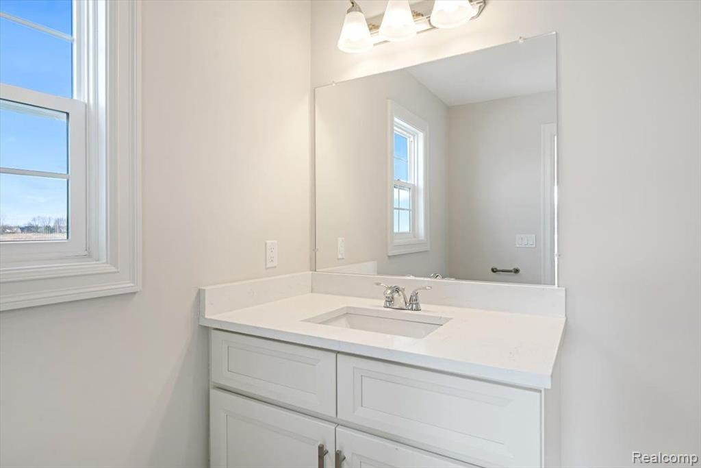 54614 BRENDA Drive, Macomb, MI 48042 — Photo 37
