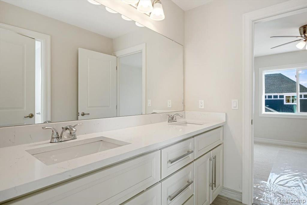 54614 BRENDA Drive, Macomb, MI 48042 — Photo 42