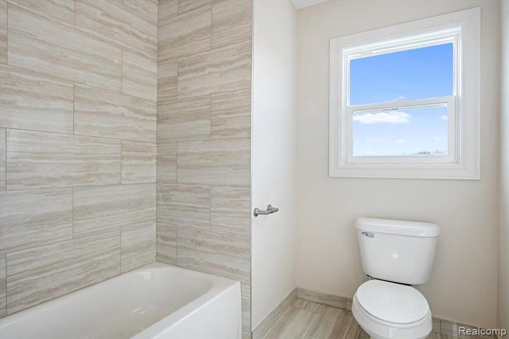 54614 BRENDA Drive, Macomb, MI 48042 — Photo 44