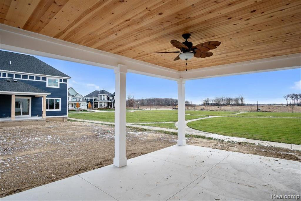 54614 BRENDA Drive, Macomb, MI 48042 — Photo 56