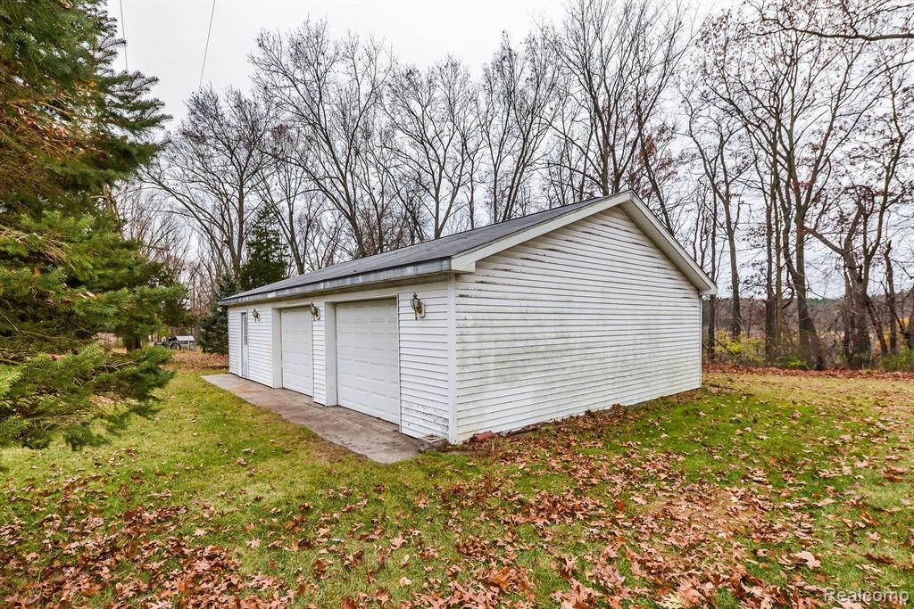 9777 DEXTER PINCKNEY Road, Pinckney, MI 48169 — Photo 4