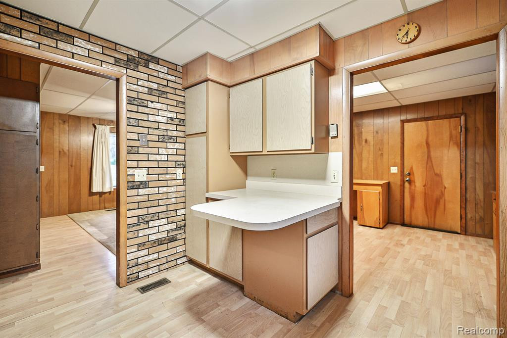 9777 DEXTER PINCKNEY Road, Pinckney, MI 48169 — Photo 18
