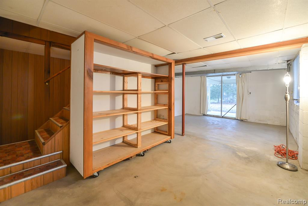 9777 DEXTER PINCKNEY Road, Pinckney, MI 48169 — Photo 30
