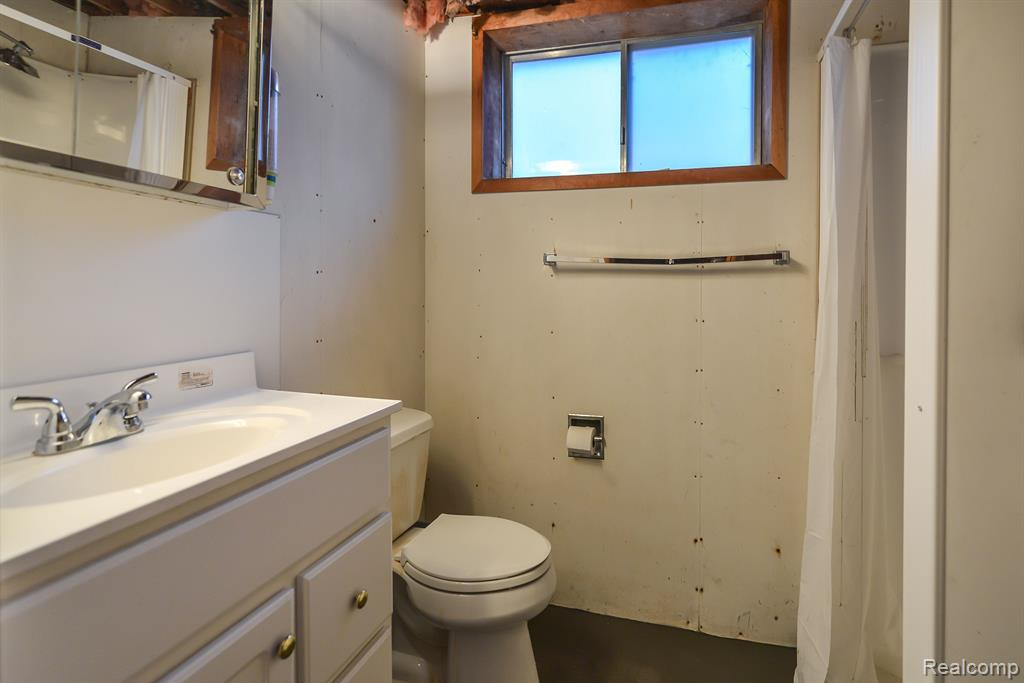9777 DEXTER PINCKNEY Road, Pinckney, MI 48169 — Photo 36