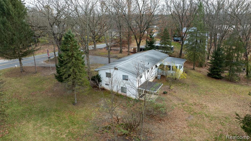 9777 DEXTER PINCKNEY Road, Pinckney, MI 48169 — Photo 41