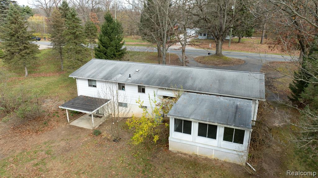 9777 DEXTER PINCKNEY Road, Pinckney, MI 48169 — Photo 42