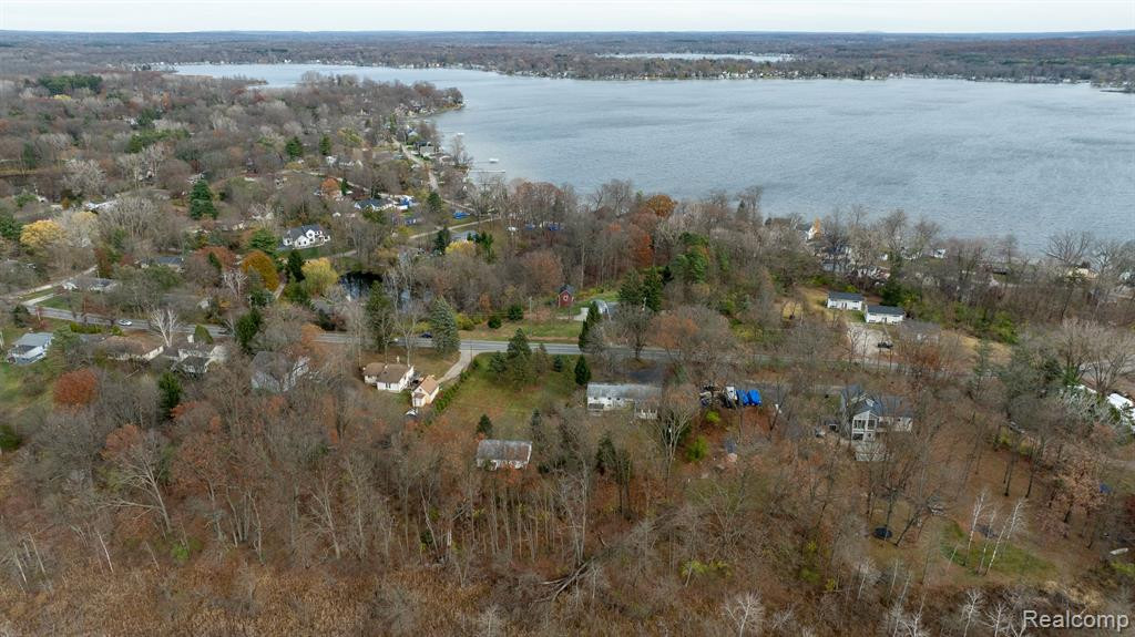 9777 DEXTER PINCKNEY Road, Pinckney, MI 48169 — Photo 47