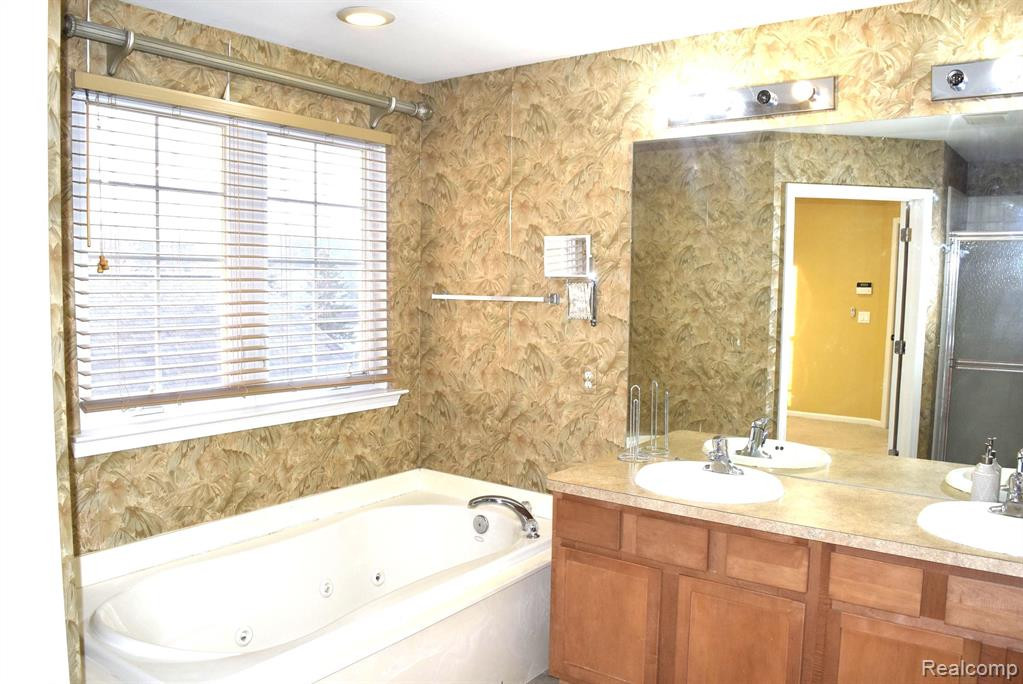 1980 PADDOCK Lane, Canton, MI 48188 — Photo 36