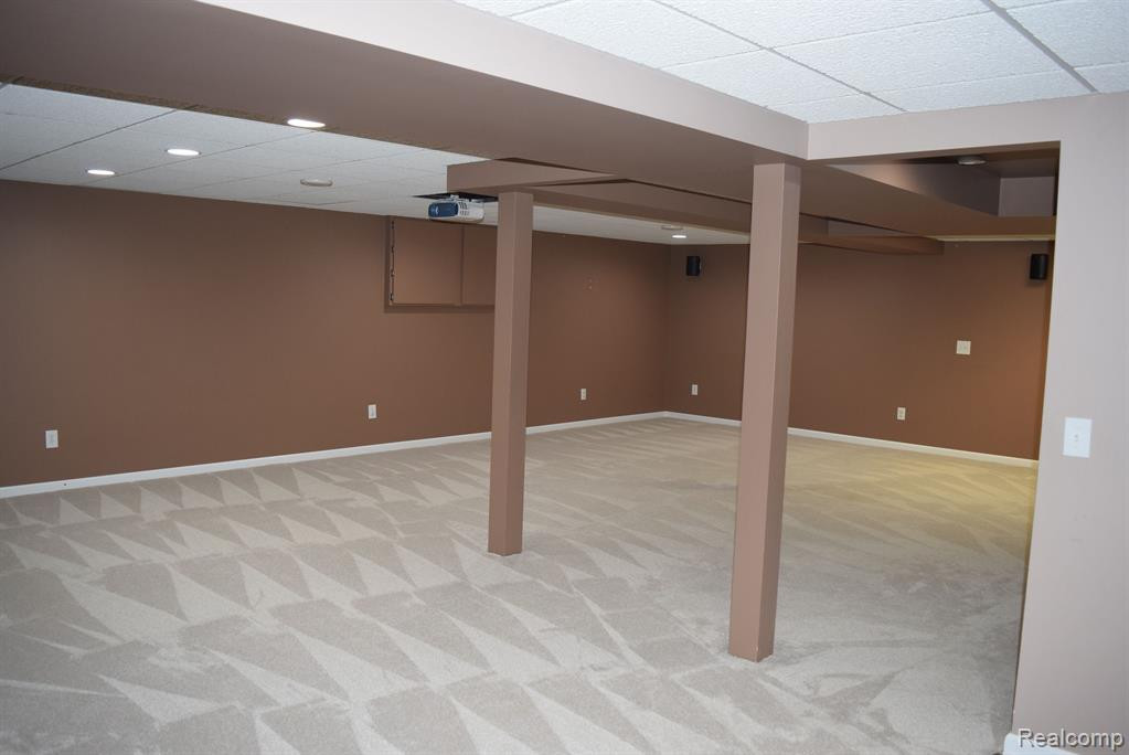 1980 PADDOCK Lane, Canton, MI 48188 — Photo 44