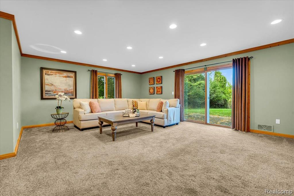 4316 PINE TREE Trail, Bloomfield Hills, MI 48302 — Photo 25