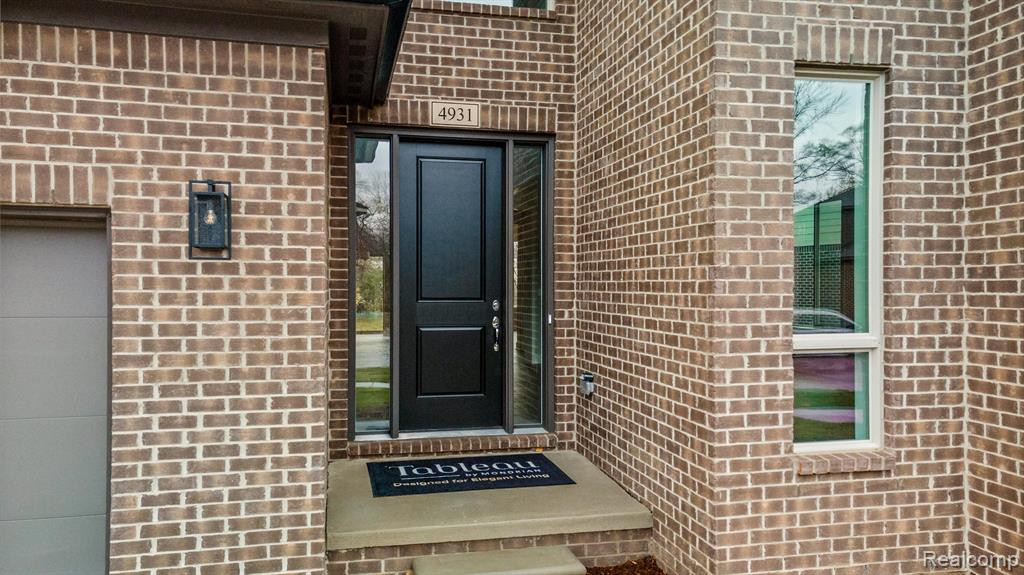 4931 Adler Court, Troy, MI 48085 — Photo 7