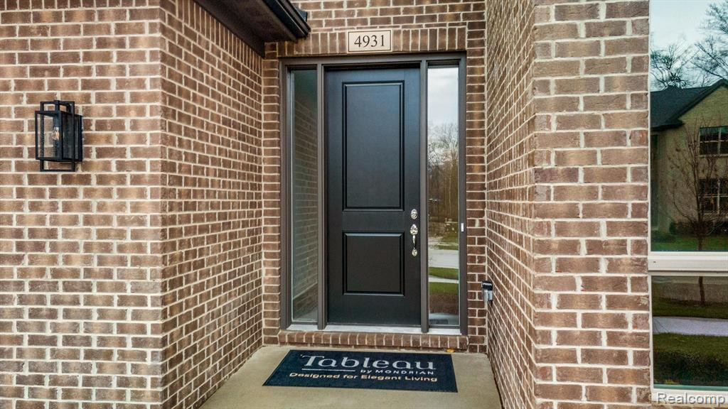 4931 Adler Court, Troy, MI 48085 — Photo 8