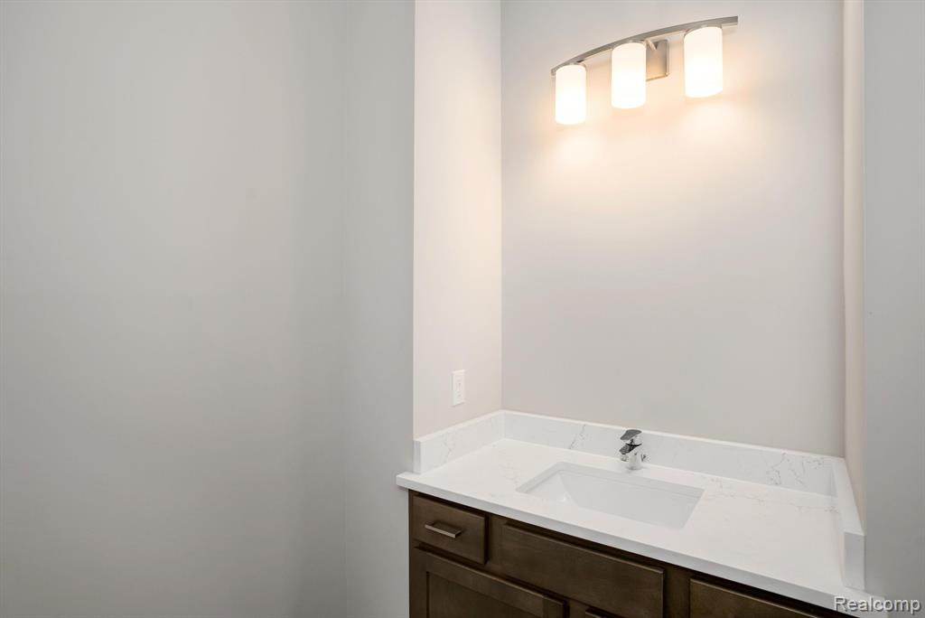 4931 Adler Court, Troy, MI 48085 — Photo 27
