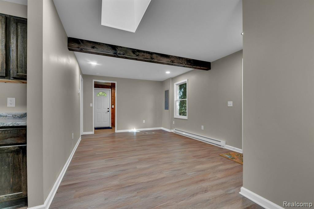 5031 ANATOLE Street, Grosse Pointe, MI 48236 — Photo 6