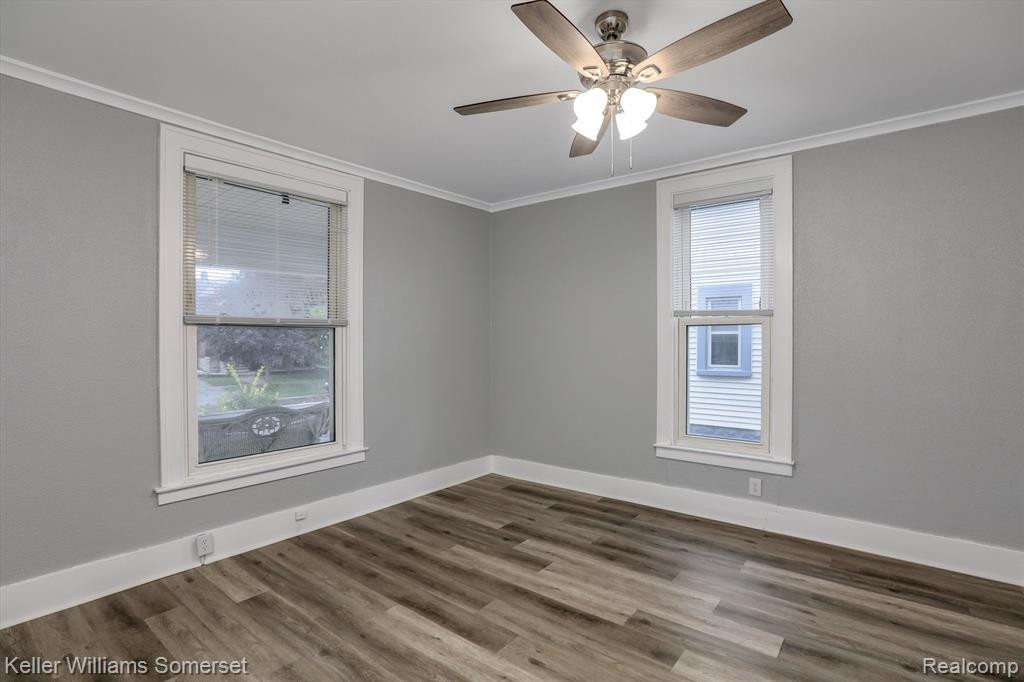 404 WALNUT #1 Street, Wyandotte, MI 48192 — Photo 15