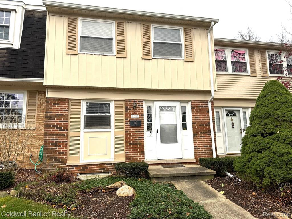 5081 BUCKINGHAM, Troy, MI 48098 — front exterior