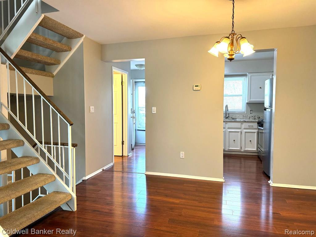 5081 BUCKINGHAM, Troy, MI 48098 — Photo 6