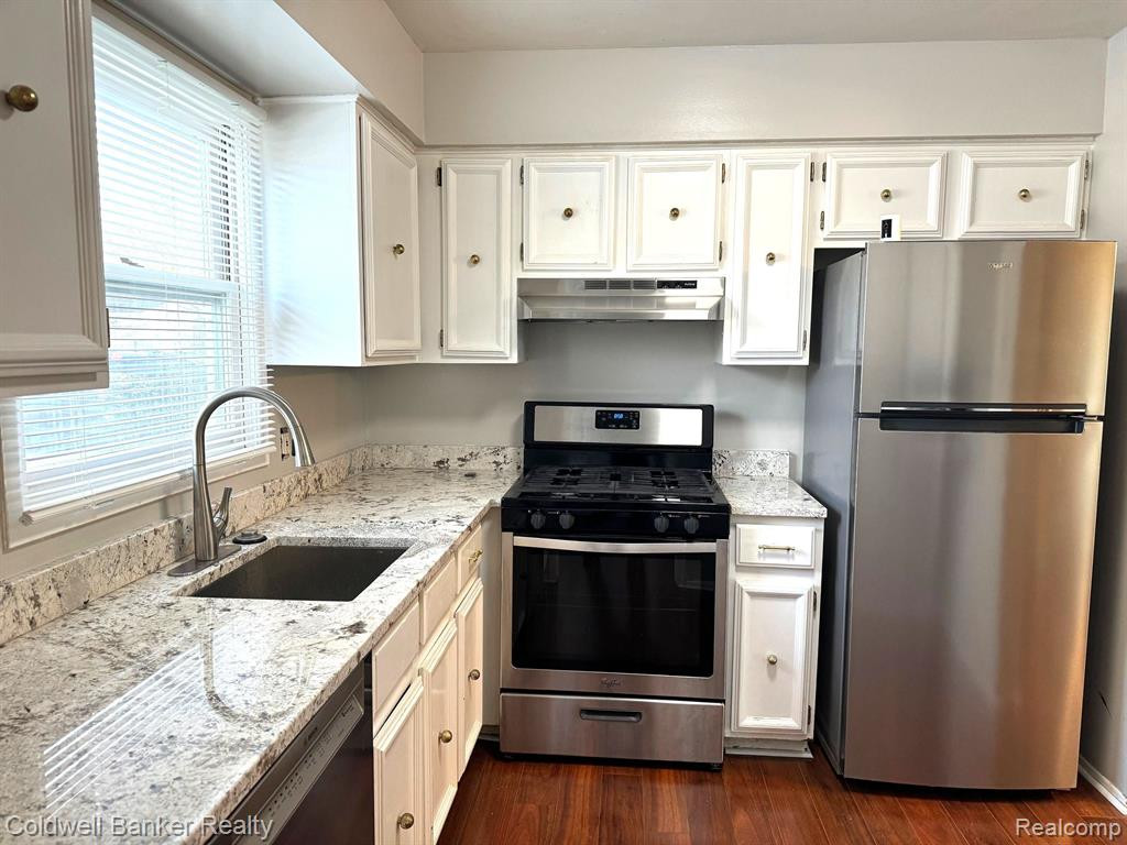 5081 BUCKINGHAM, Troy, MI 48098 — Photo 8