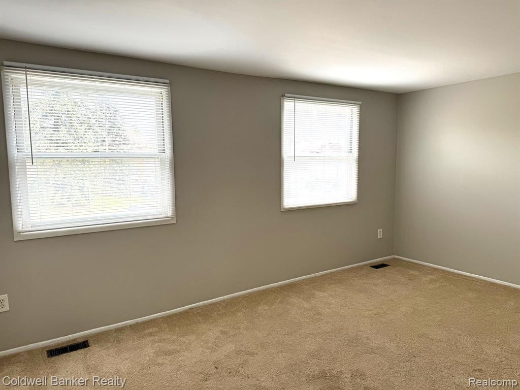 5081 BUCKINGHAM, Troy, MI 48098 — Photo 10