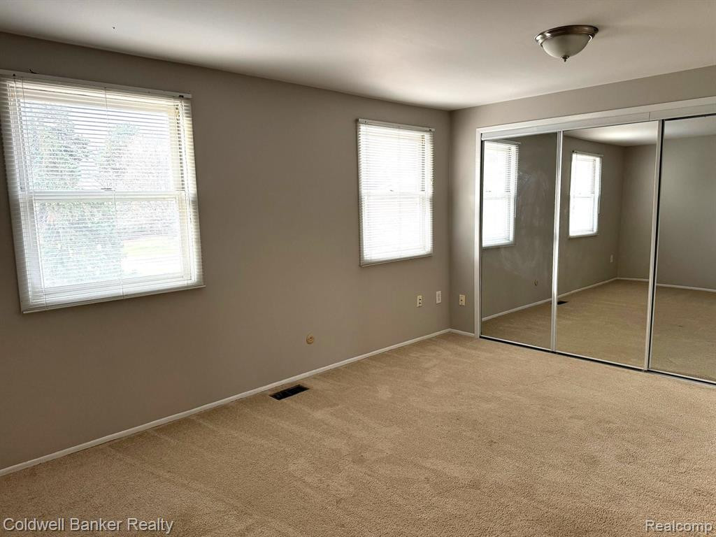 5081 BUCKINGHAM, Troy, MI 48098 — Photo 11