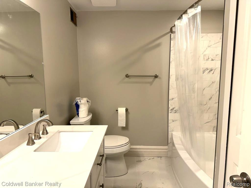 5081 BUCKINGHAM, Troy, MI 48098 — Photo 13