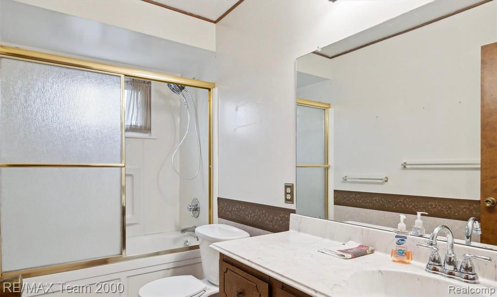 4942 HARDING Street, Dearborn Heights, MI 48125 — Photo 10