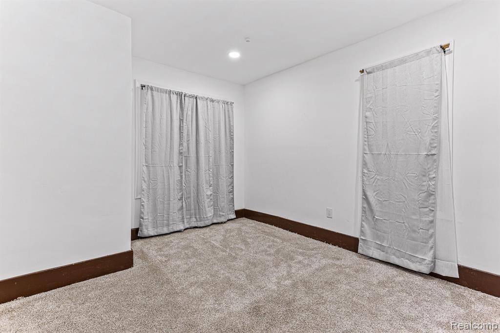 1732 LAWNDALE Street, Detroit, MI 48209 — Photo 10