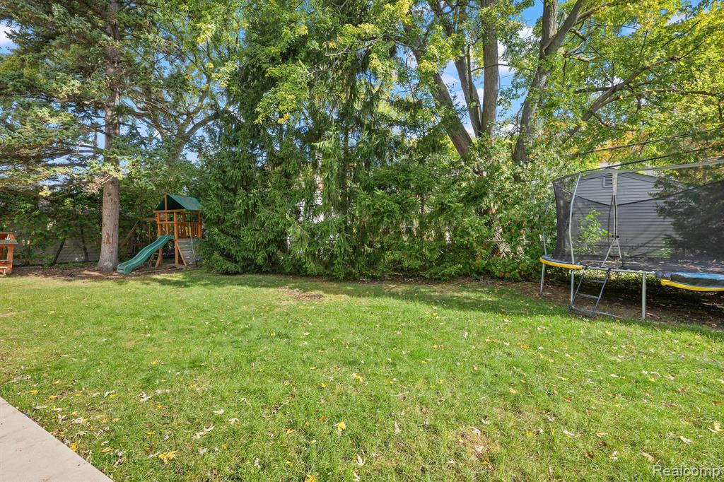 601 S LAFAYETTE Street, Dearborn, MI 48124 — Photo 8