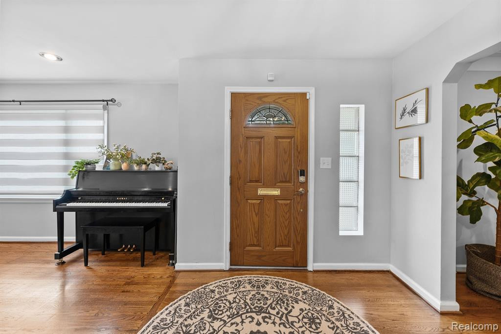 601 S LAFAYETTE Street, Dearborn, MI 48124 — Photo 10