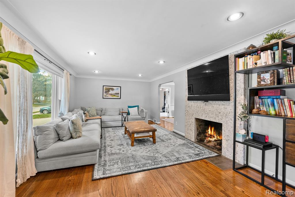 601 S LAFAYETTE Street, Dearborn, MI 48124 — Photo 15
