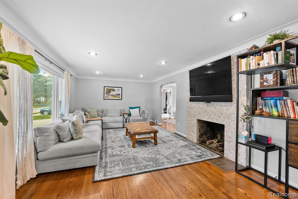 601 S LAFAYETTE Street, Dearborn, MI 48124 — Photo 16