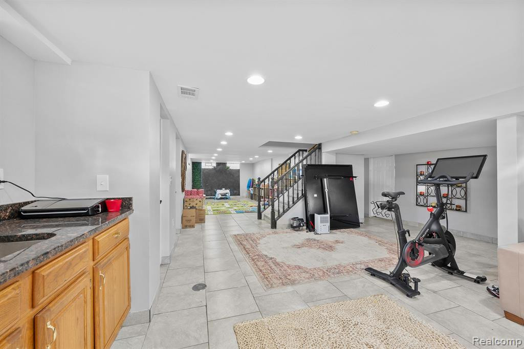601 S LAFAYETTE Street, Dearborn, MI 48124 — Photo 53