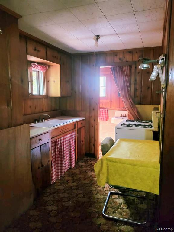7528 OLD STUMP Road NE, Gaylord, MI 49735 — Photo 11