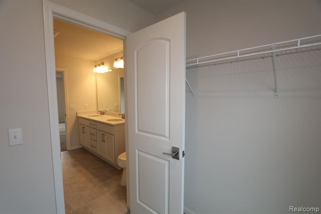 8569 GROVE Street, Washington, MI — Photo 15