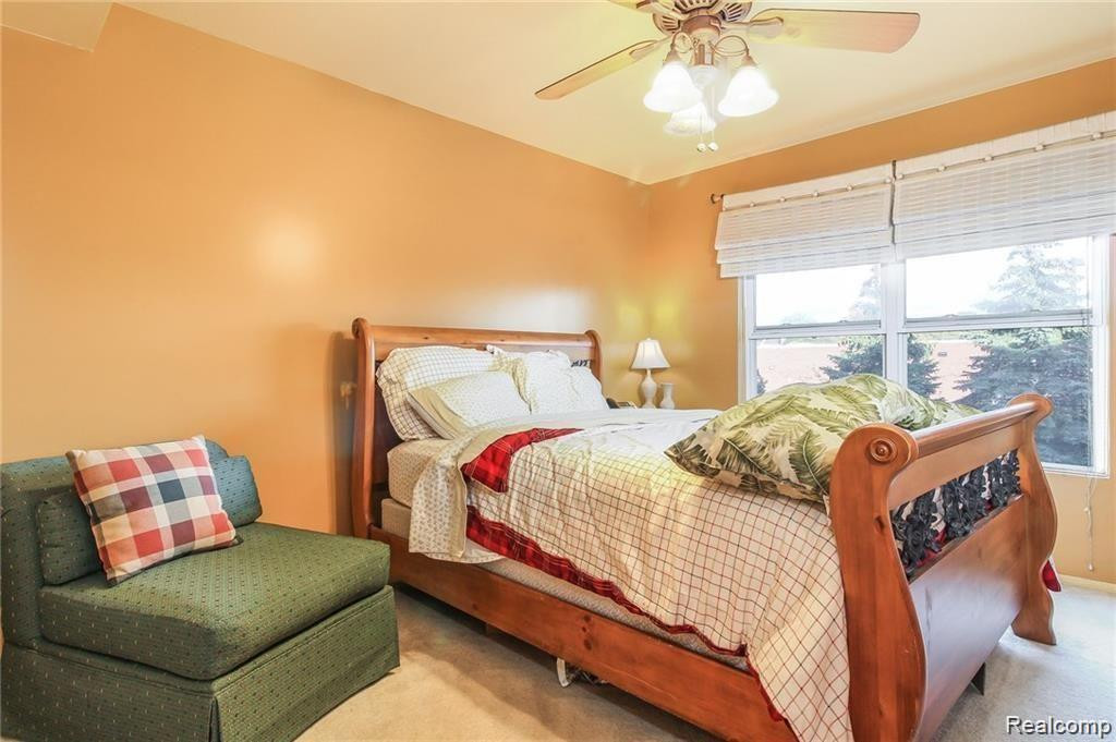 23328 GRAYSON Drive, Southfield, MI 48075 — Photo 18