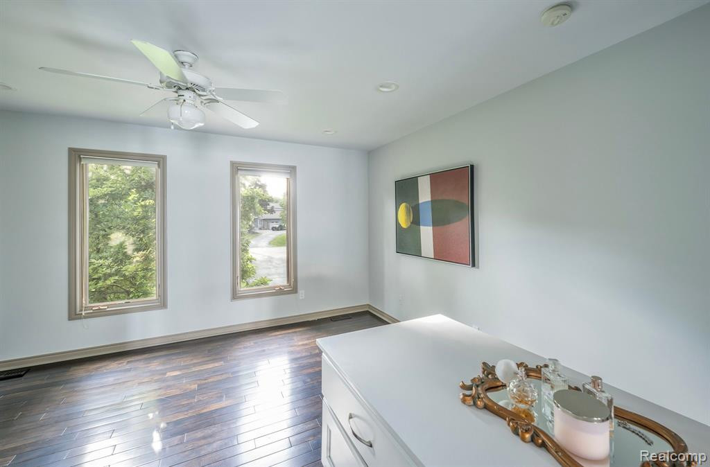 2972 Orchard Place, Orchard Lake Village, MI 48324 — Photo 24