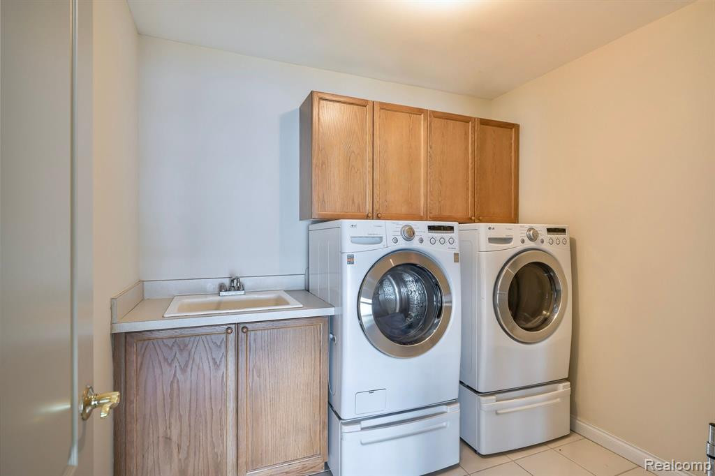 2972 Orchard Place, Orchard Lake Village, MI 48324 — Photo 34