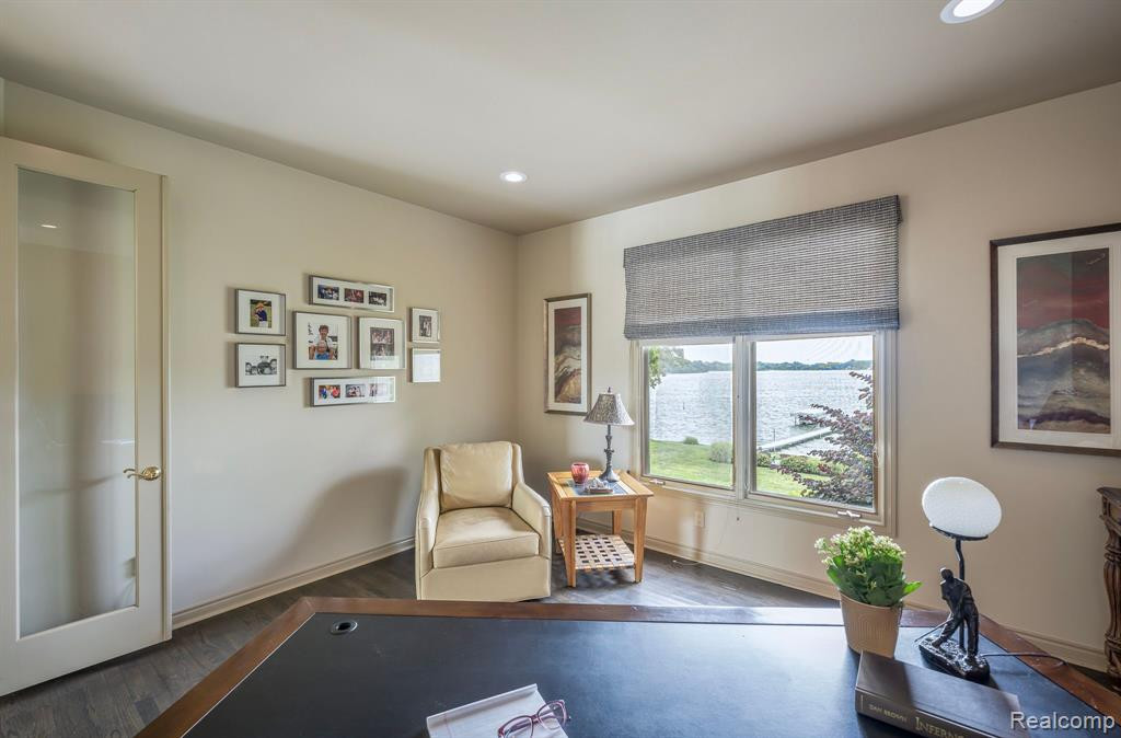 2972 Orchard Place, Orchard Lake Village, MI 48324 — Photo 17