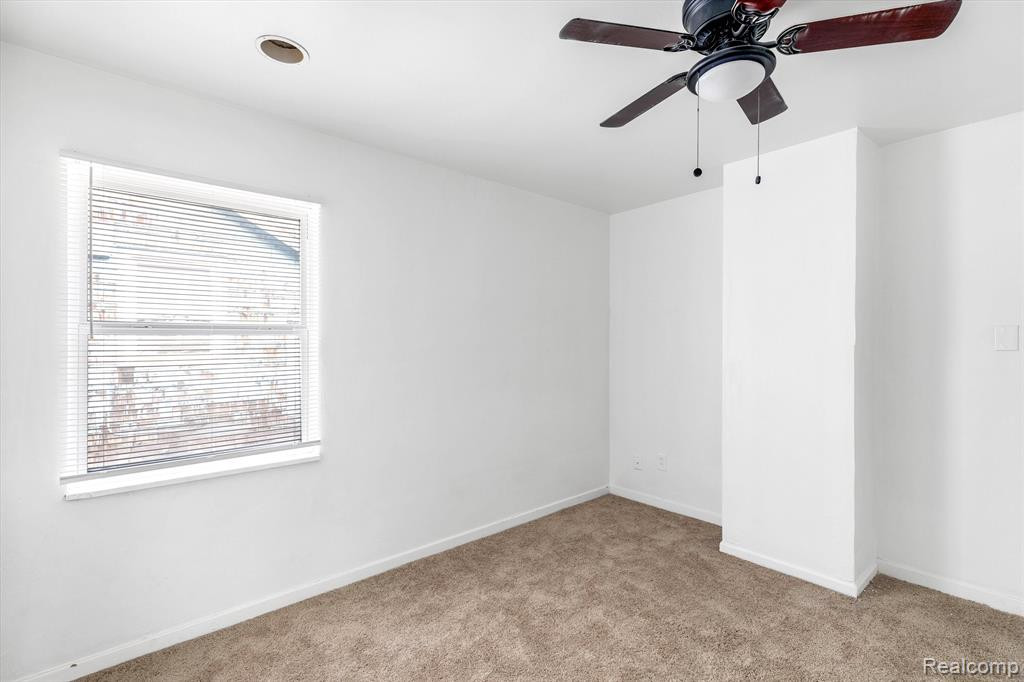 5232 CHALMERS Street, Detroit, MI 48213 — Photo 13