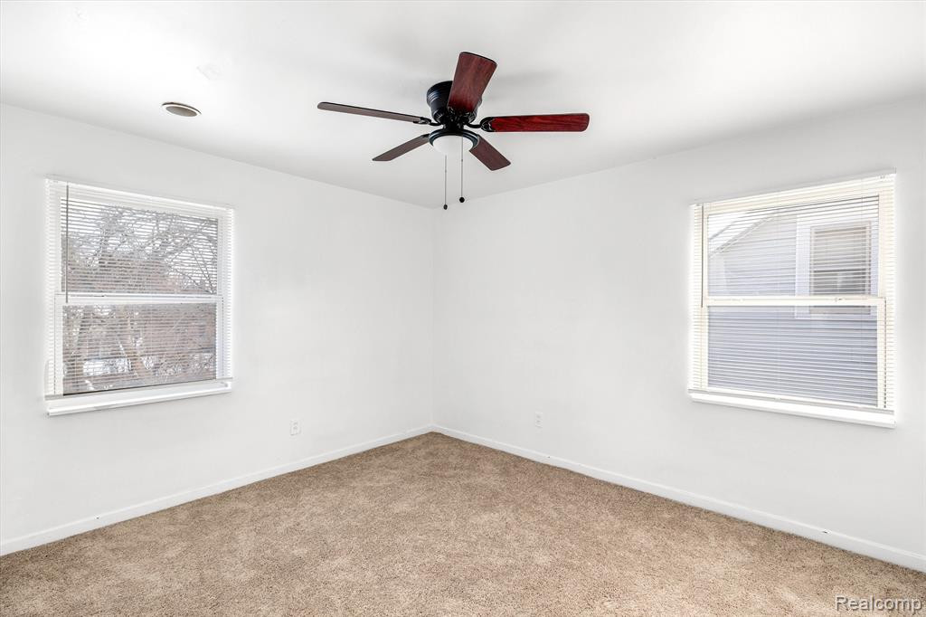 5232 CHALMERS Street, Detroit, MI 48213 — Photo 14