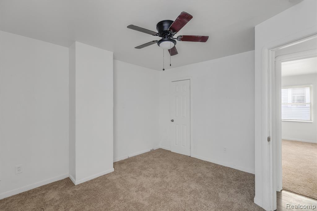 5232 CHALMERS Street, Detroit, MI 48213 — Photo 23