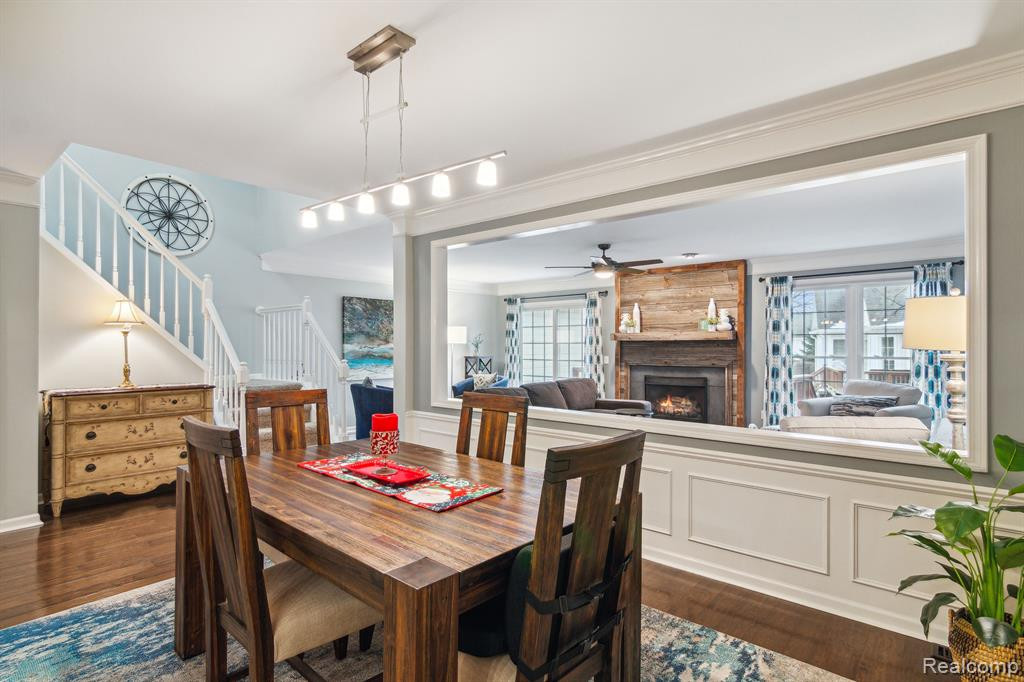 16284 COUNTRY KNOLL Drive, Northville, MI 48168 — Photo 10