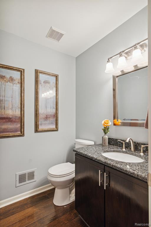 16284 COUNTRY KNOLL Drive, Northville, MI 48168 — Photo 25