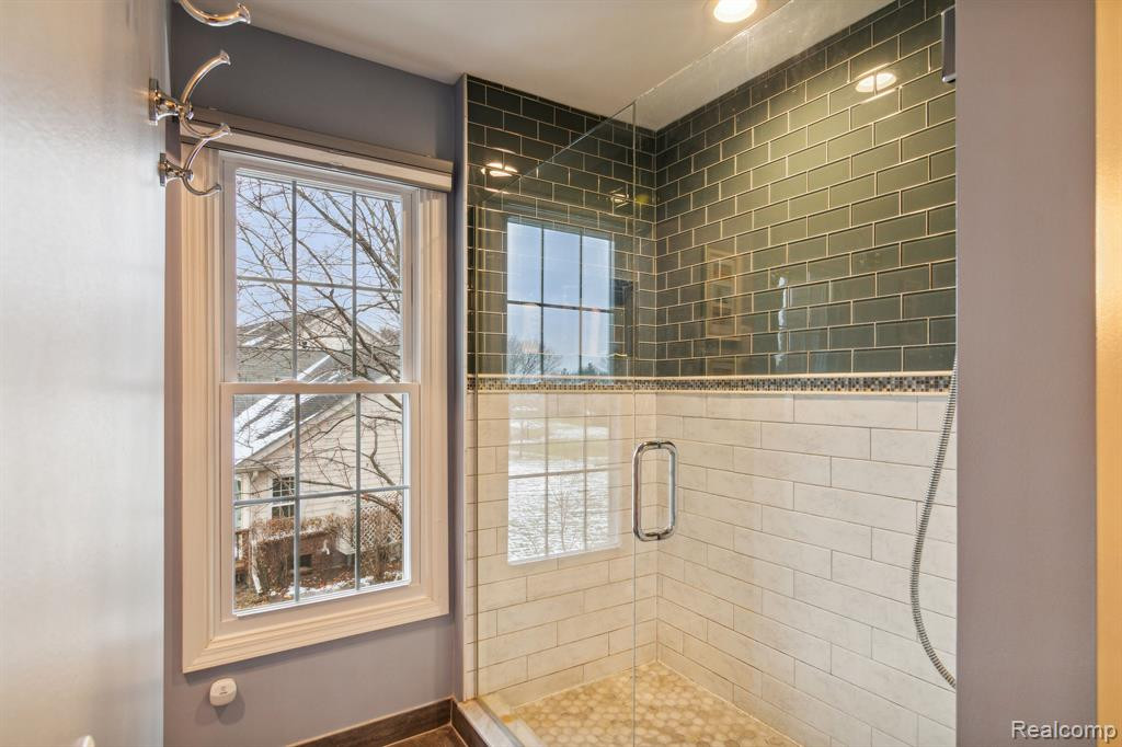 16284 COUNTRY KNOLL Drive, Northville, MI 48168 — Photo 39
