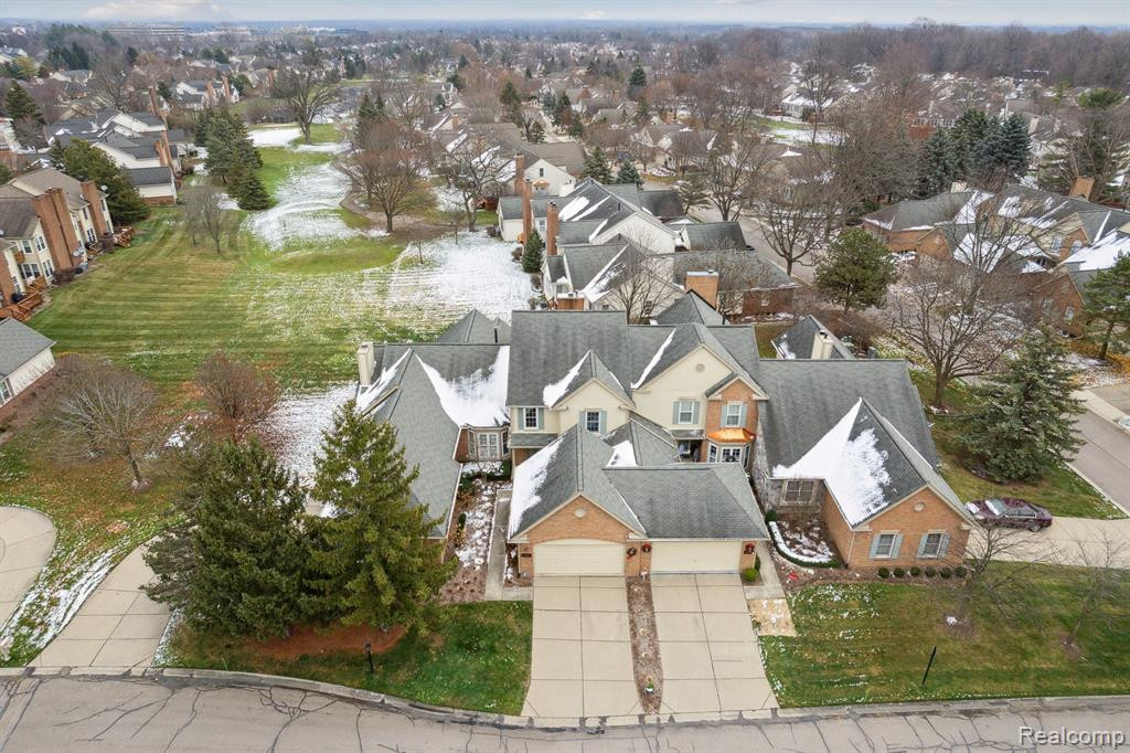 16284 COUNTRY KNOLL Drive, Northville, MI 48168 — Photo 66