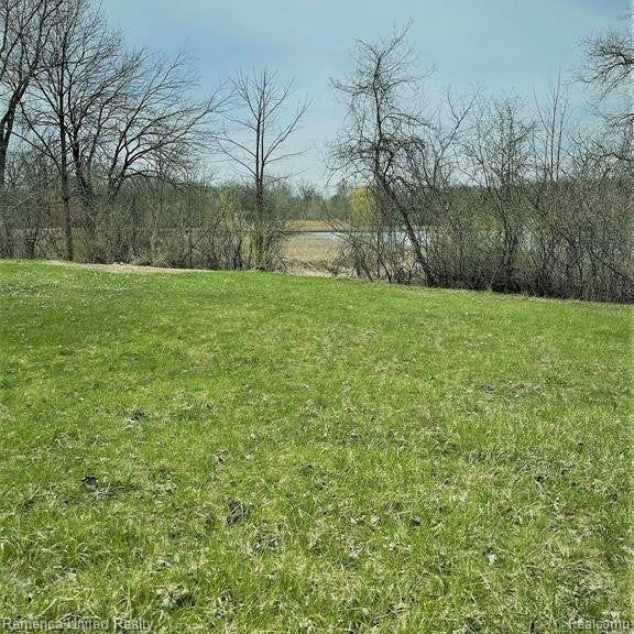 645 WALTON BLVD, Pontiac, MI 48342 — Photo 2
