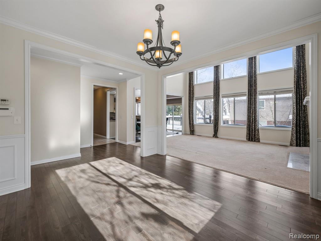 3555 SHADY BEACH Boulevard, Orchard Lake Village, MI 48324 — Photo 2