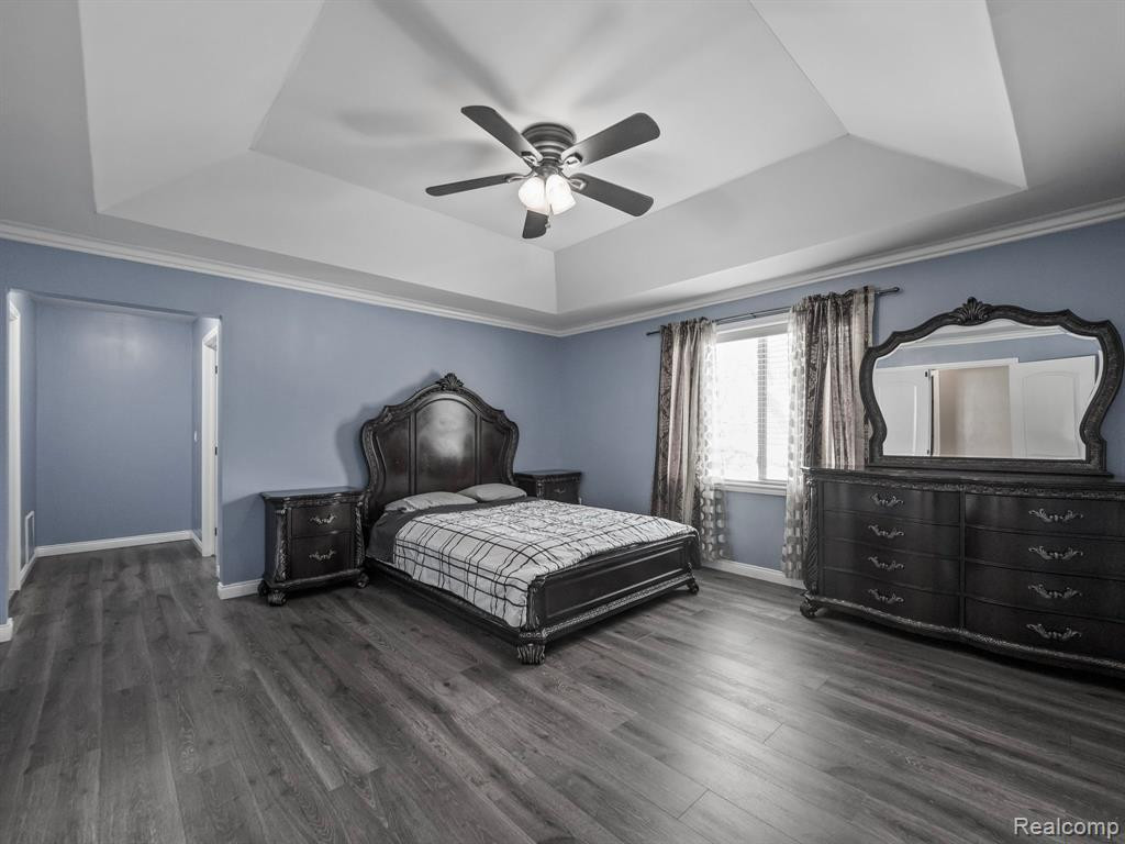 3555 SHADY BEACH Boulevard, Orchard Lake Village, MI 48324 — Photo 11