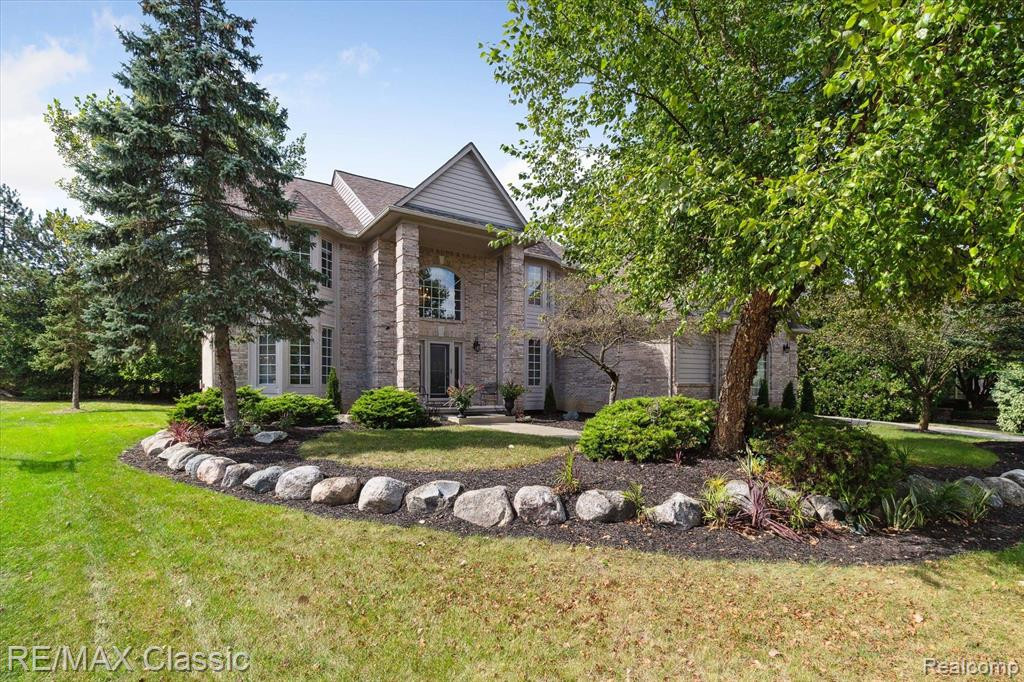 44243 DEEP HOLLOW Circle, Northville, MI 48168 — Photo 2